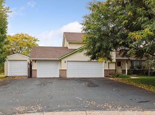 14293 Crofton Ct, Rosemount, MN 55068