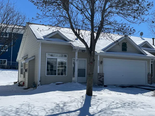 522 Creekside Dr, Buffalo, MN 55313