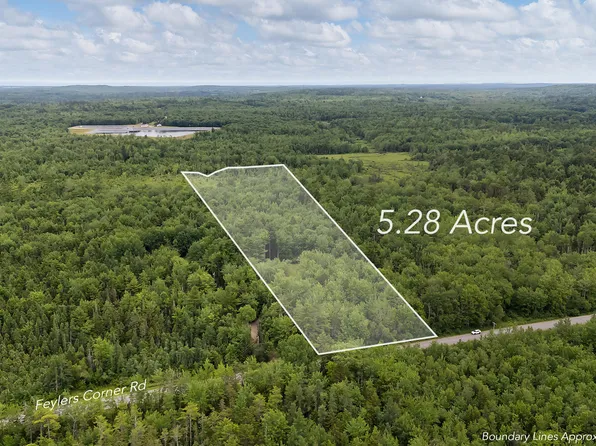 273 Feylers Corner Road, Waldoboro, ME 04572