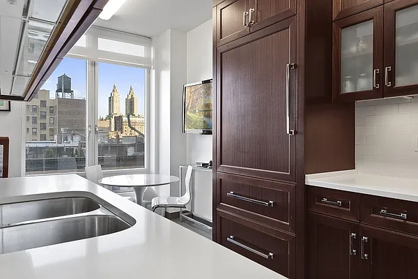 Rented by Corcoran | media 20