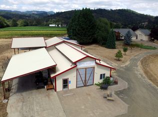 512 N Curry Rd, Roseburg, OR 97471