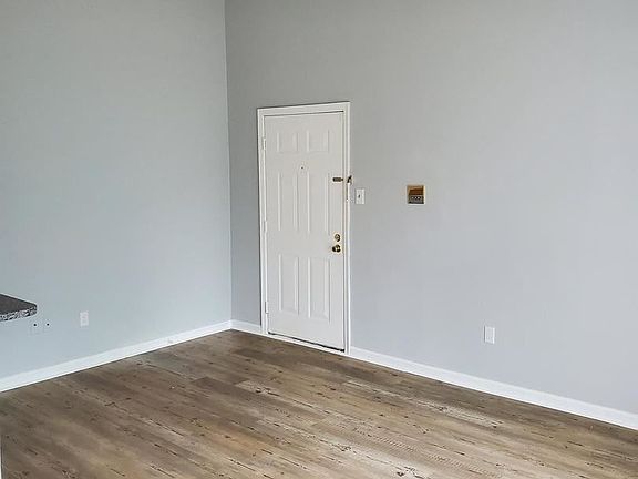 2nd image of 6 Cedar Valley Pl APT 301