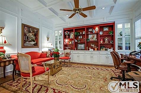 5th image of 3213 Beverly Dr