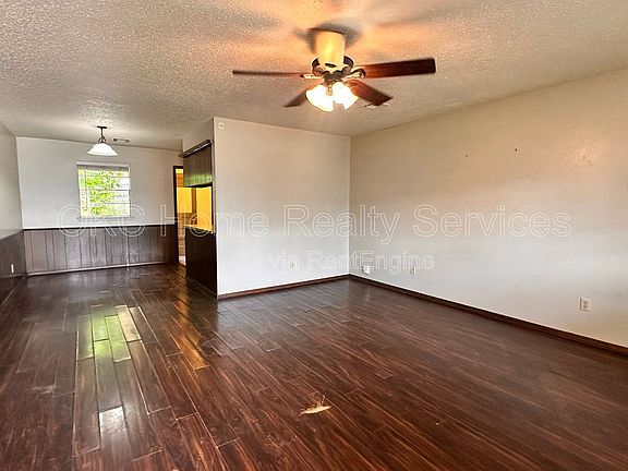 5th image of 915 Delmar Cir