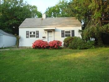 1st image of 18 Highview Pl