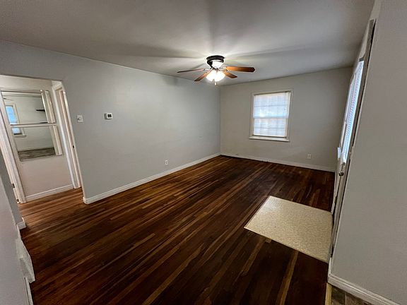 4th image of 214 E Jackson Ave