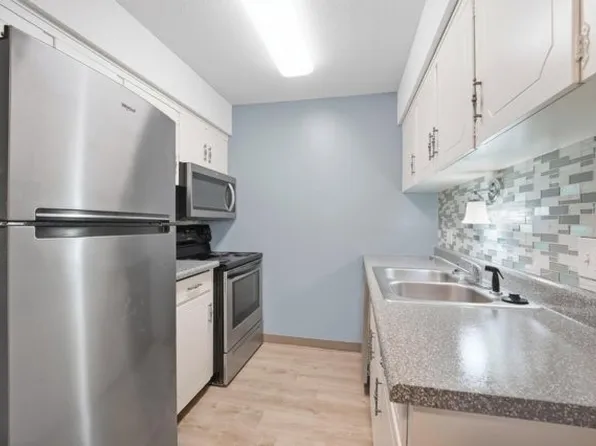 El Chaparral Apartments