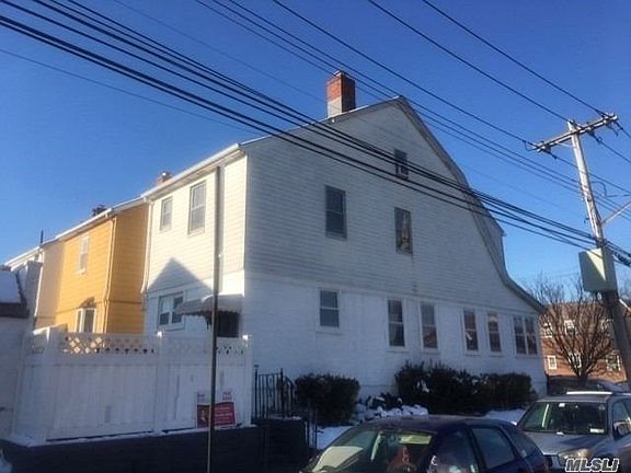 3rd image of 5901 Parsons Blvd