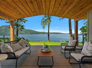 11665 Jupata Way, North Saanich, BC V8L 5K1
