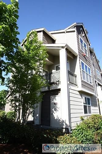 1st image of 3116 164th St SW APT 322