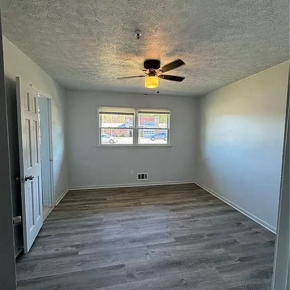 3905 Cherokee St NW — Photo 7