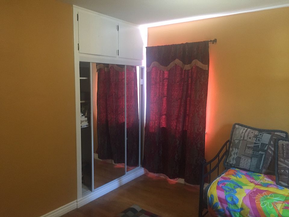 1st image of 1323 E Vine Ave