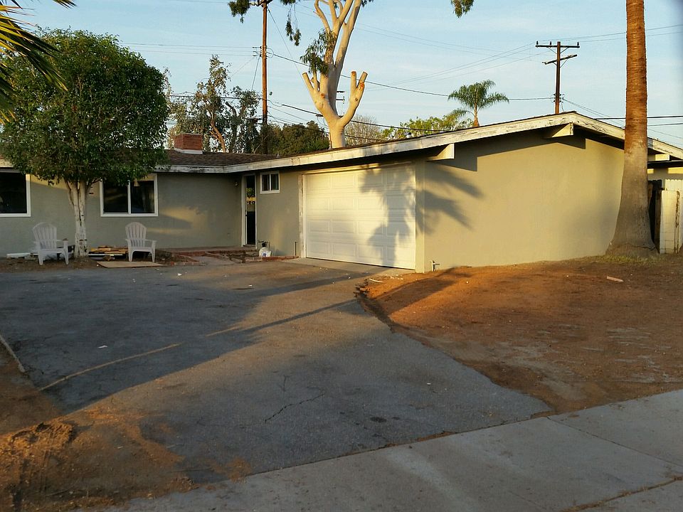 1st image of 1415 W Dogwood Ave
