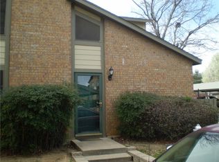 348 W Harwood Rd APT D, Hurst, TX 76054