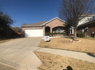 6352 Eagles Rest Dr, Fort Worth, TX 76179