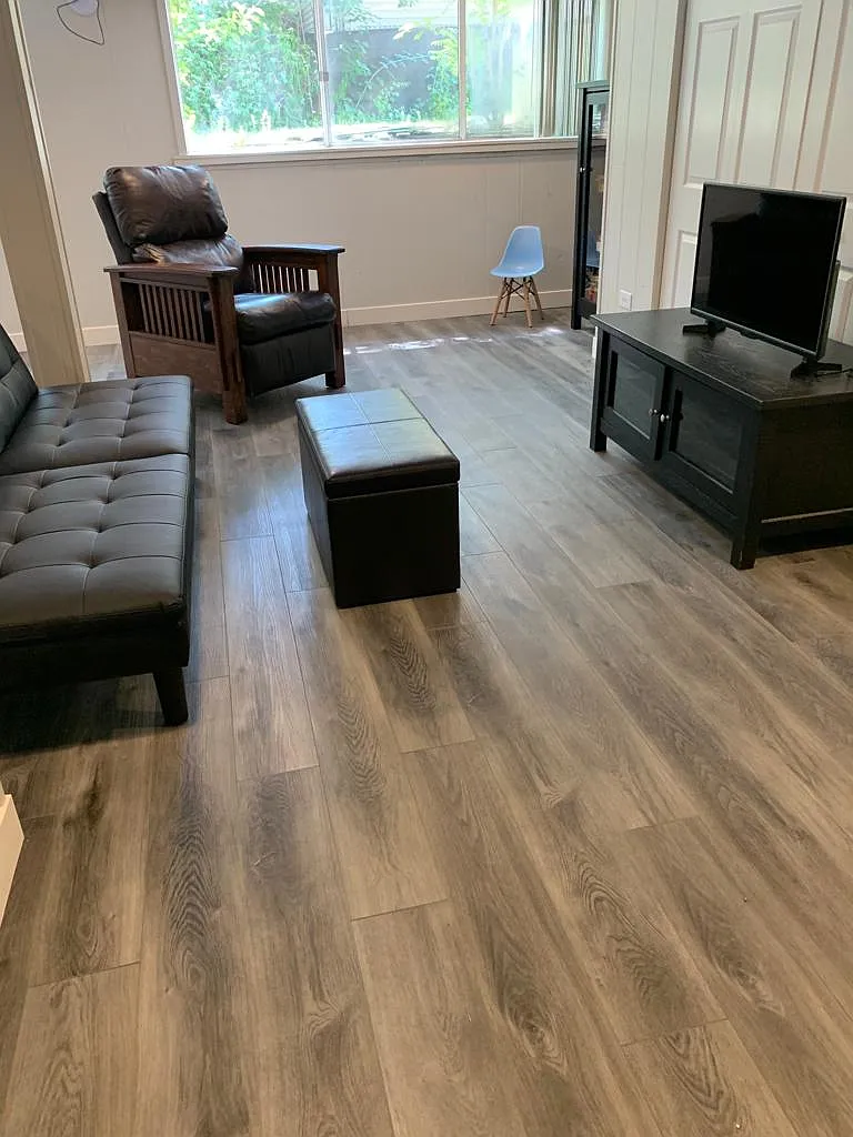 3 bed, 1947 sqft, $2,250 — Photo 4