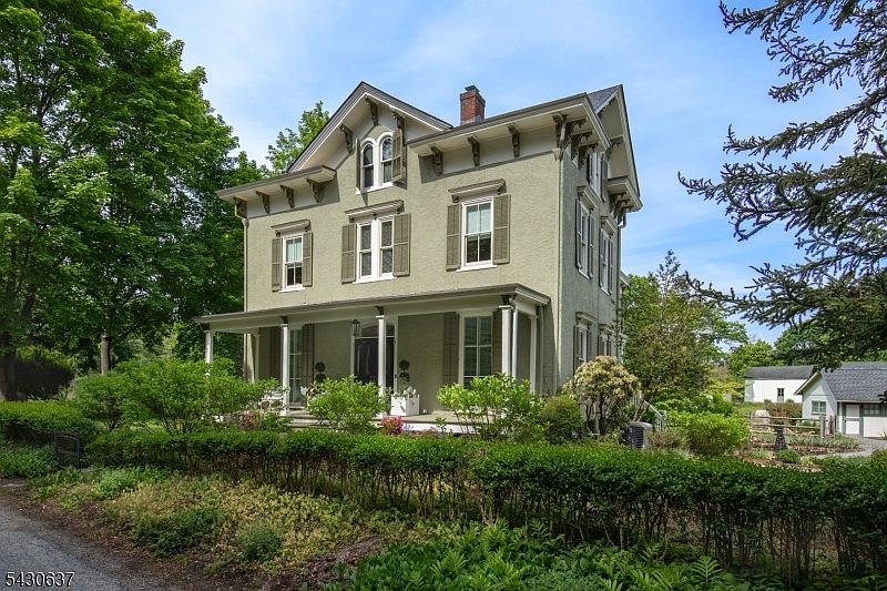 1st image of 30 Meyersville Road