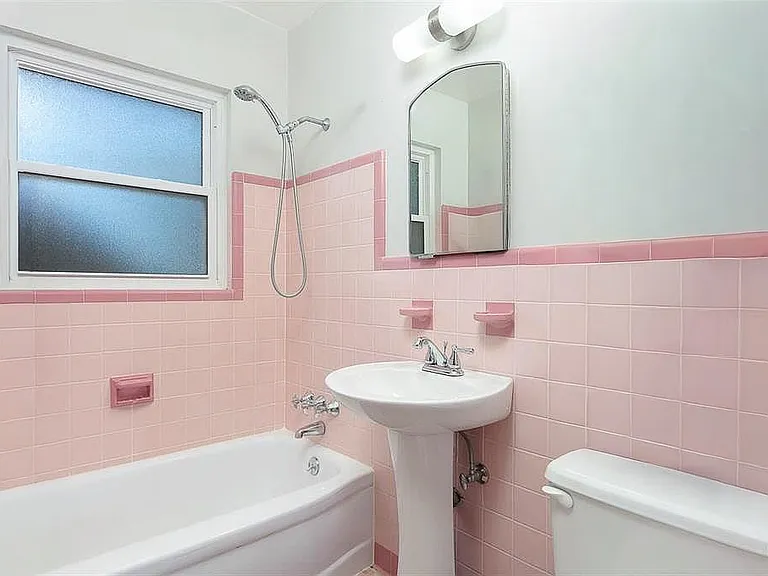 3016 3rd Ave N #2 — Photo 13
