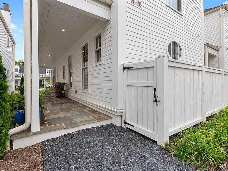 205 Bowman Rd — Photo 15