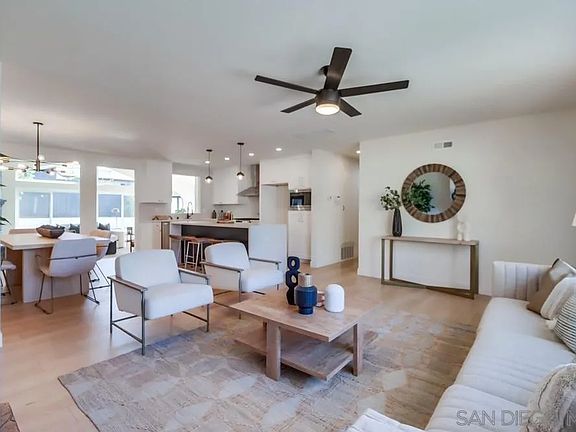 5th image of 4083 Marlesta Dr