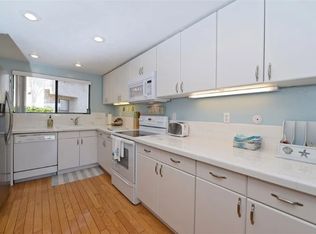 1927 Estrella De Mar Ct Unit B, Carlsbad, CA 92009