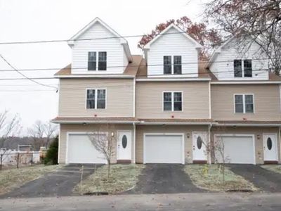 61 Progressive St, Worcester, MA, 01604