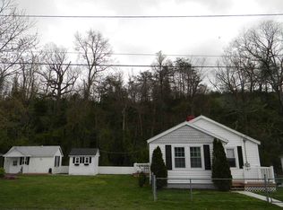 167 E Railroad Ave, Craigsville, VA 24430