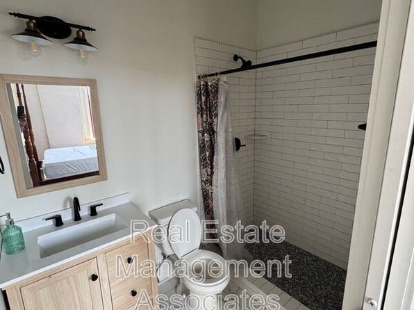 215 Main St #2C, Barnesville, GA 30204