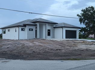 17301 Cape Horn Blvd, Punta Gorda, FL 33955