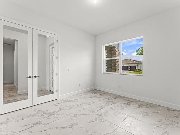 3rd image of 14222 SW Artesia Dr Drive