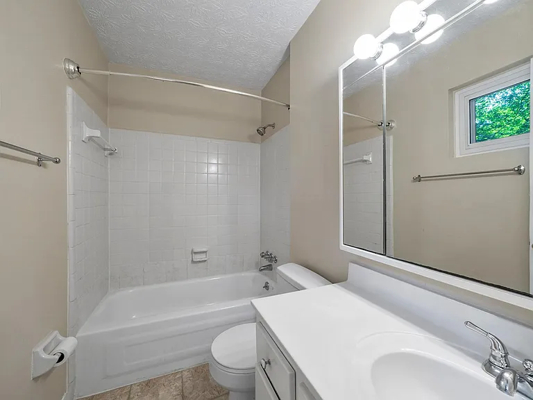 170 Cedar Trce — Photo 13
