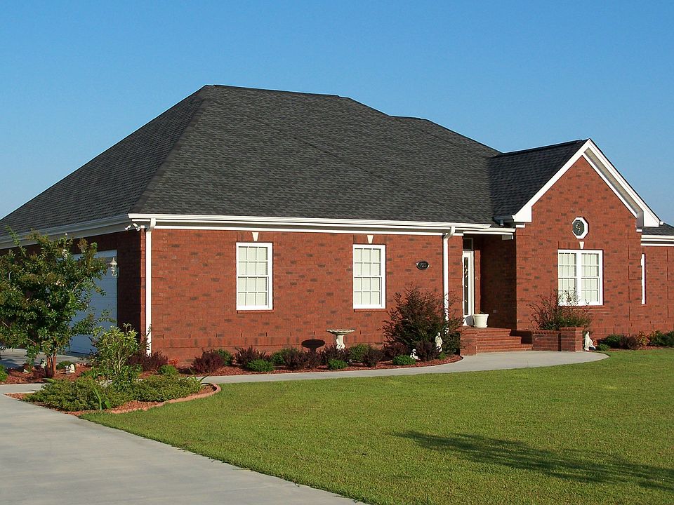 Country living close to the beach