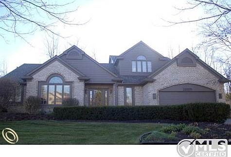 22675 Colony Ct