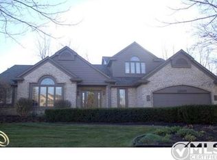 22675 Colony Ct, Novi, MI 48374