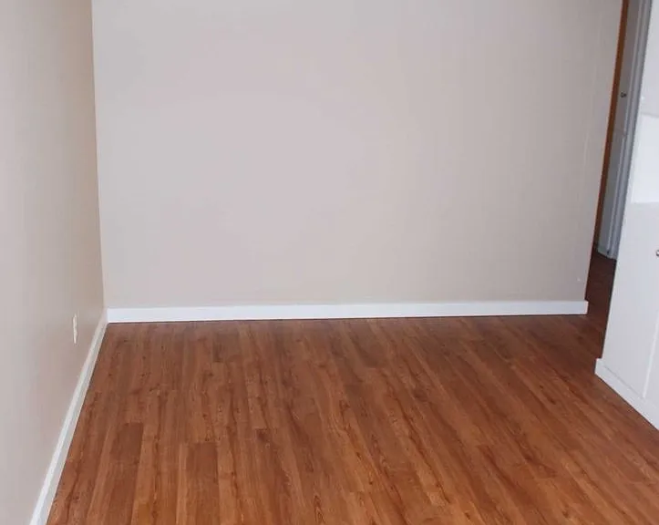 320 Valley St — Photo 6