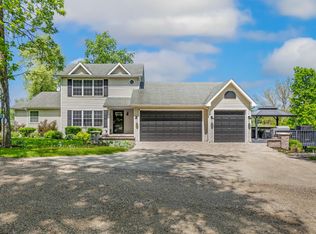 W6737 E Lake Shore Dr, Elkhorn, WI 53121