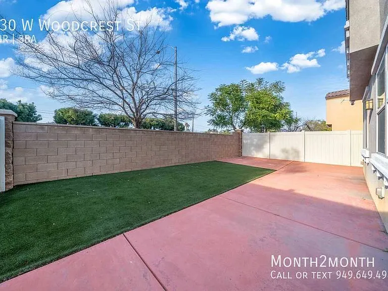 630 W Woodcrest St — Photo 43