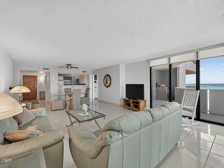 1420 N Atlantic Ave #1002 — Photo 10