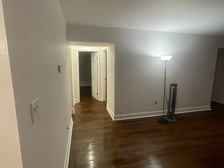 5442 85th Ave #102 — Photo 3