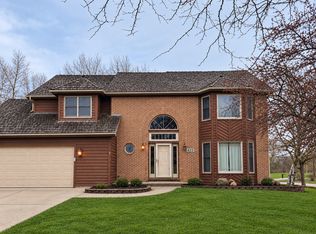 417 Signal Ln, Grayslake, IL 60030