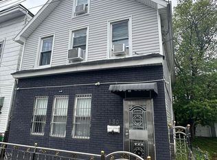 180 John St, Staten Island, NY