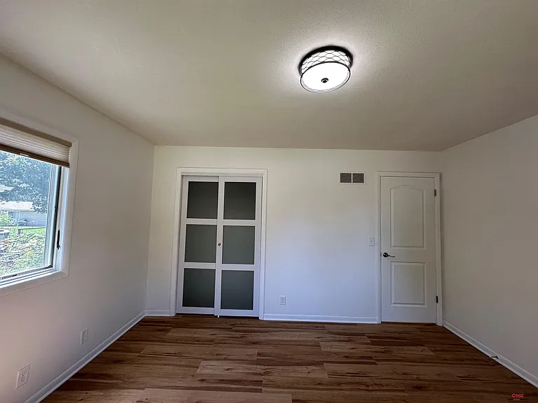 1839 W Arlington Cir — Photo 19