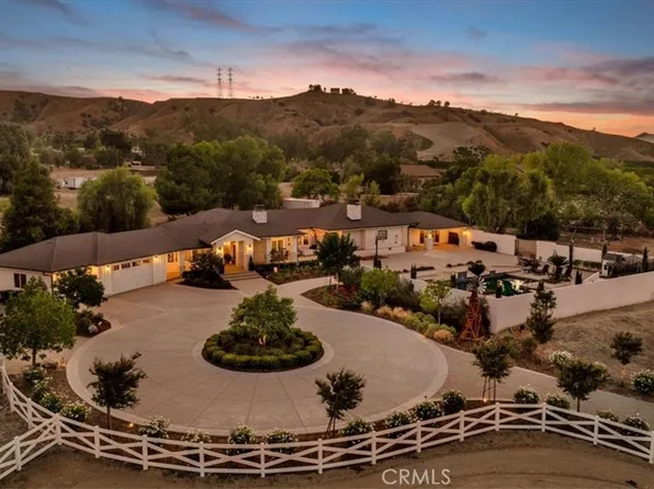 8275 Deadwood Ct, Redlands, CA 92373