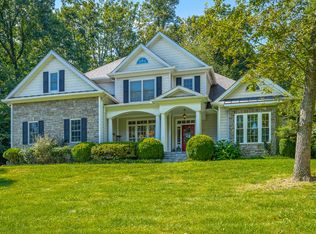 1122 Mountain Ter, Lookout Mountain, GA 30750