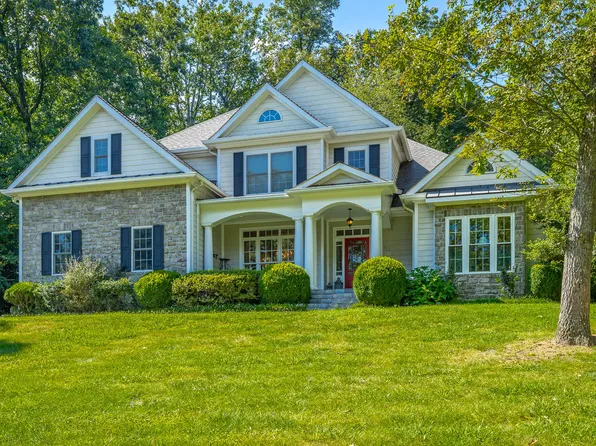 1122 Mountain Ter, Lookout Mountain, GA 30750
