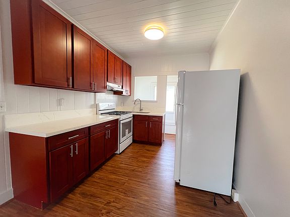 5th image of 743 Pumehana St APT B3