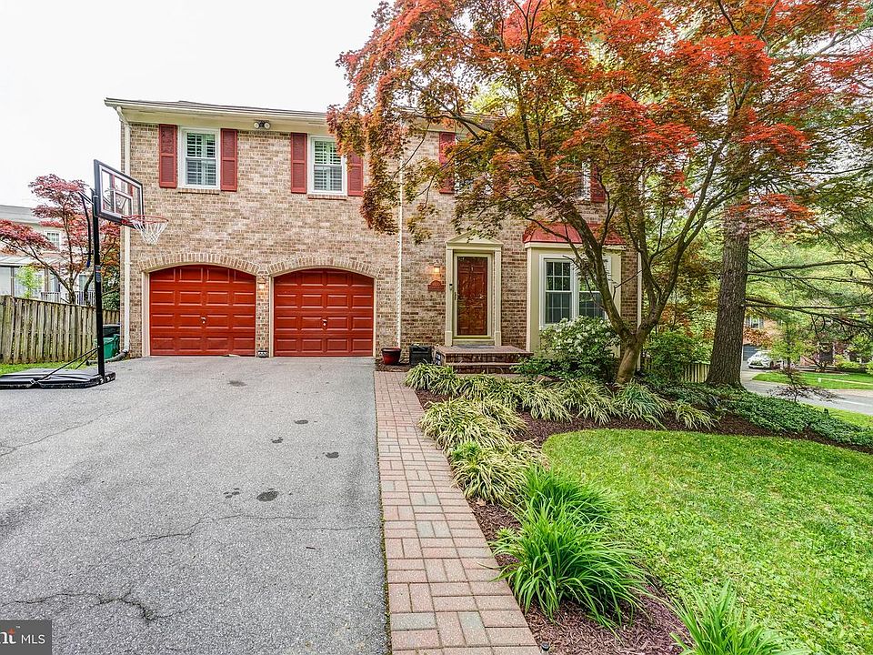 1st image of 9810 Campbell Dr