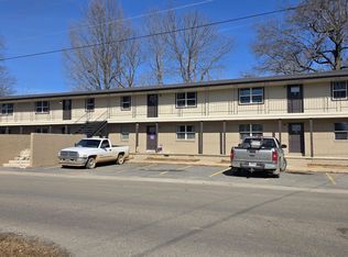 1205 W Hunt St, Paragould, AR 72450
