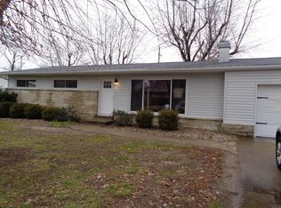 152 Circle Dr, Herrin, IL 62948