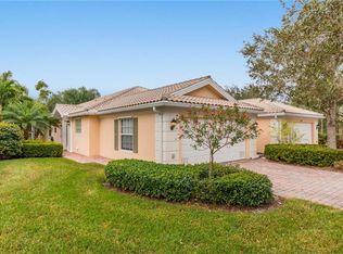 8852 SE Retreat Dr, Hobe Sound, FL 33455